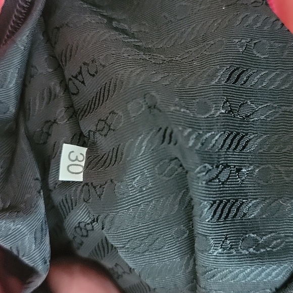 Authentic Prada bag - Picture 6 of 12
